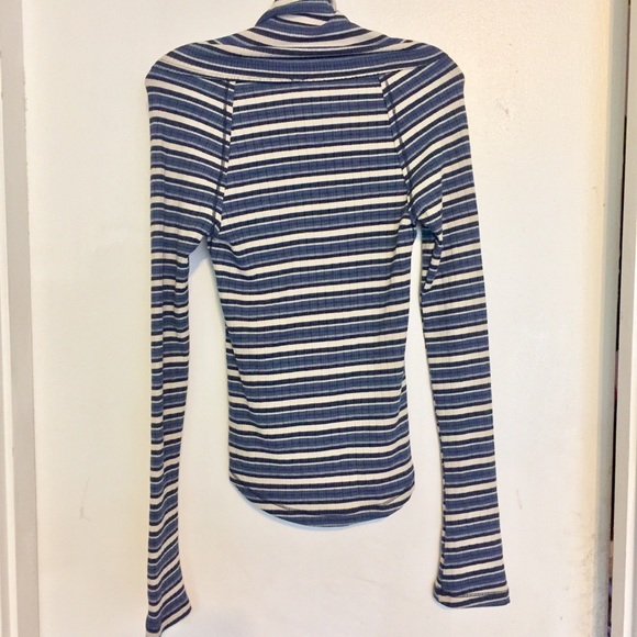 ✨🆕✨ Free People ‘Cape Cod’ thermal top - Picture 7 of 8